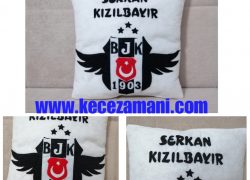 Keçe Beşiktaş Yastık İsme Özel